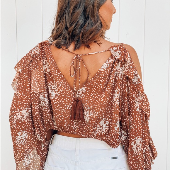 To Die For! Camel Print Off the Shoulder- Medium - Picture 2 of 2